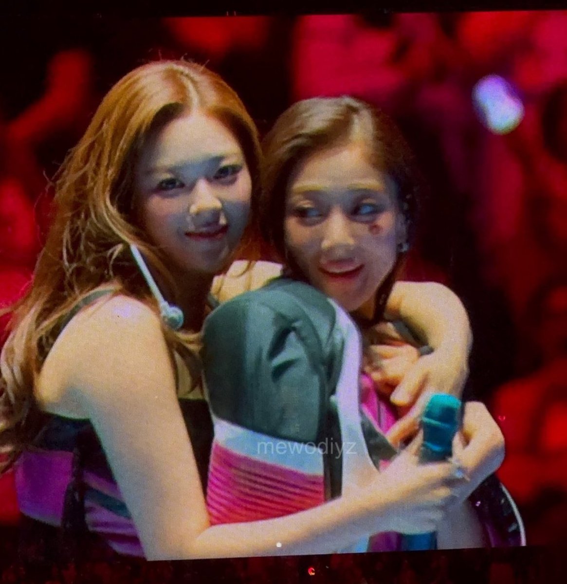 Yoobeepbeep tweet media