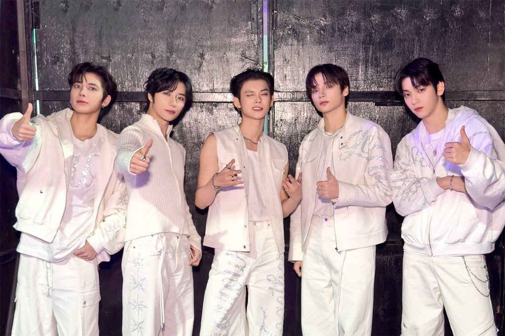 LALA(◑·◑)𝗧𝗫𝗧🪾𝑻𝑯𝑶𝑹𝑵🪾 tweet media