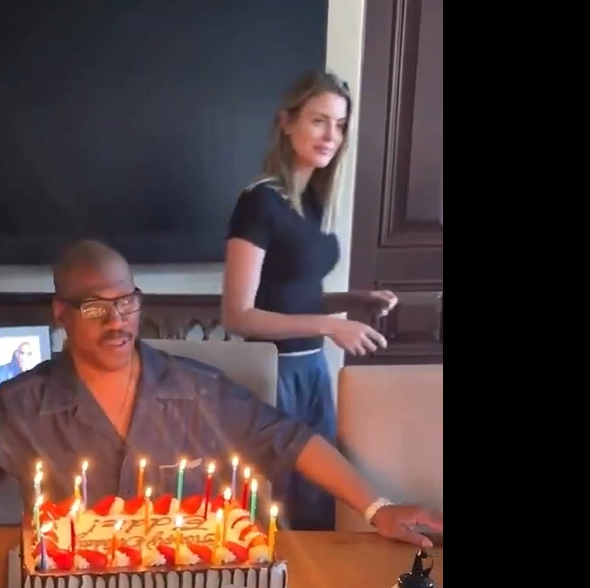 salimoneus tweet media