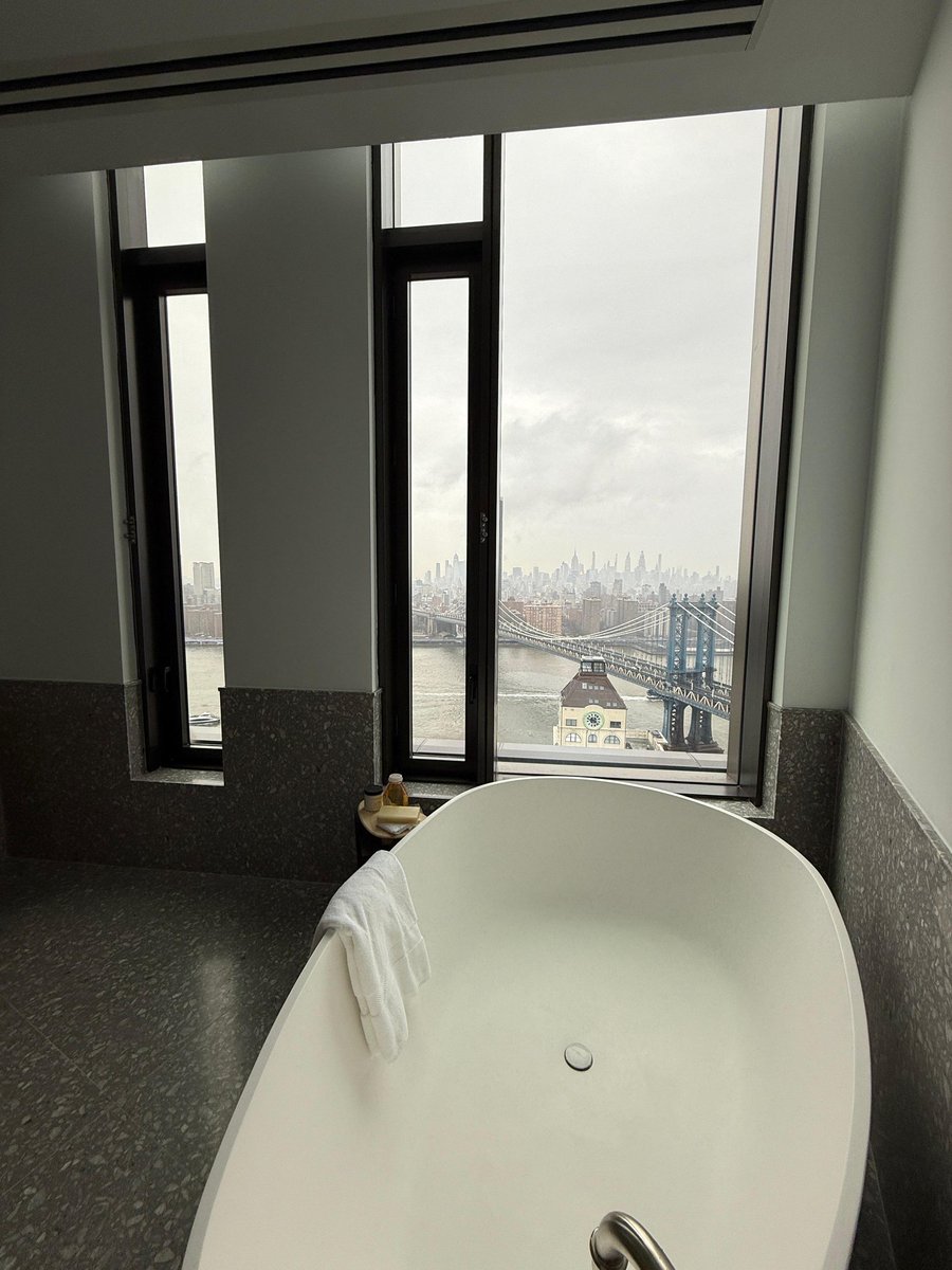 🦋 Bel Papiyon 🦋 tweet media