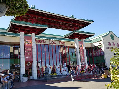 New - Governor Poll - Garden Grove &amp; Westminster, CA 

🔵 Steyer 41% (+2)
🔴 Hilton 39%

🔵 Swalwell 43% (+1)
🔴 Hilton 42%

🔵 Porter 43% (+2)
🔴 Hilton 41%%

🔵 PokiJaci 53% (+18)
🔴 Hilton 35%

TránnyTróon Polling #45 - 1000 LV - 3/31