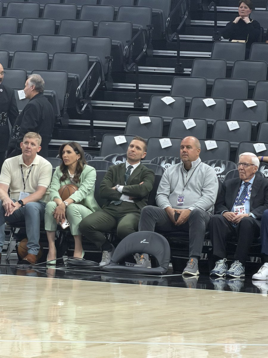 AnnouncerScott's tweet photo. The penultimate home game always delivers. This is the new era FAB 5. https://t.co/r2dOxcHZJ8