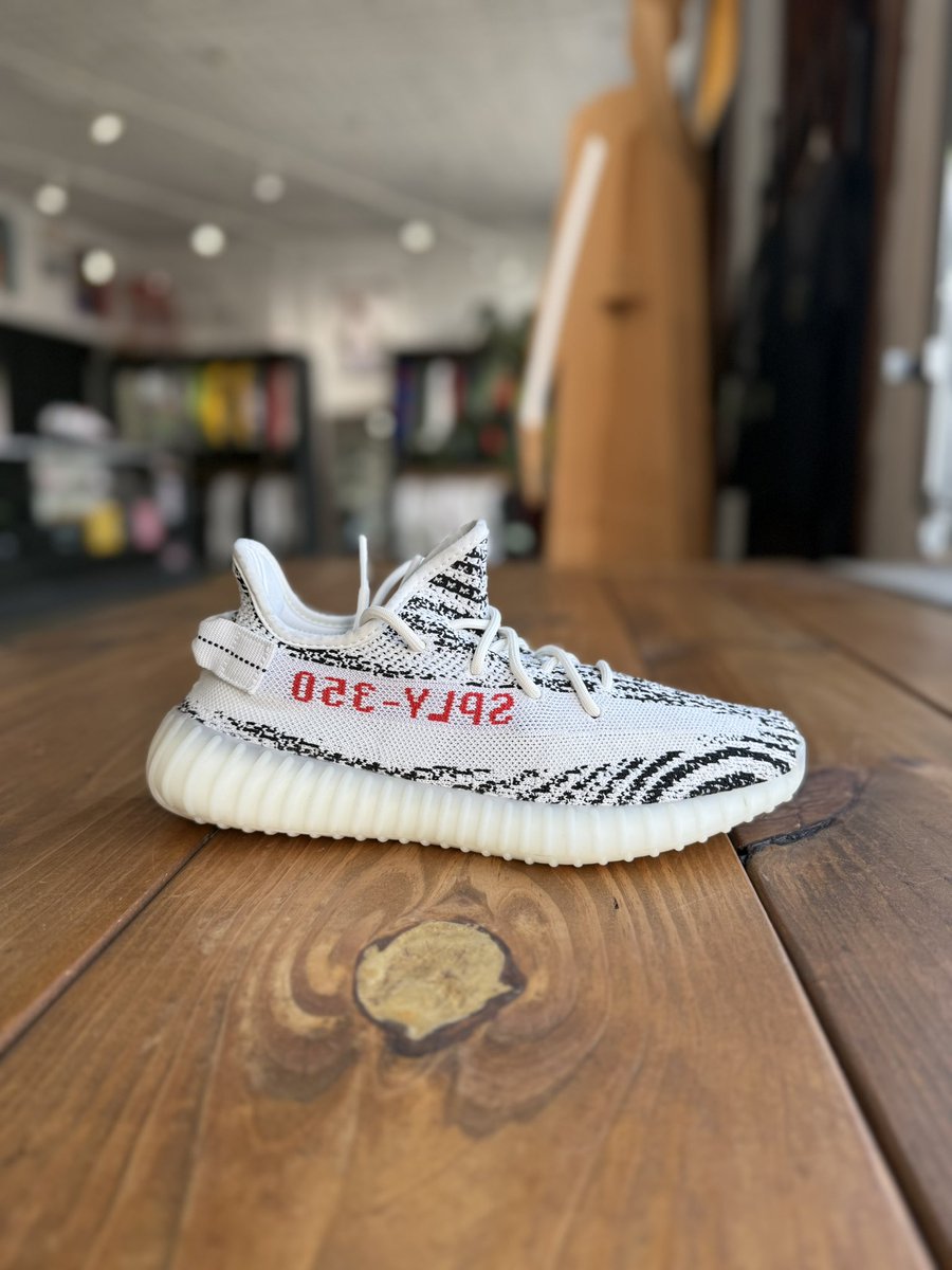VarsityGoods's tweet photo. So many great deals are loaded on our website daily!

Make sure to shop our website to see what we have available in your size 👌 

https://t.co/IkXpiAGFTu 💥 https://t.co/bAgcDhtcap