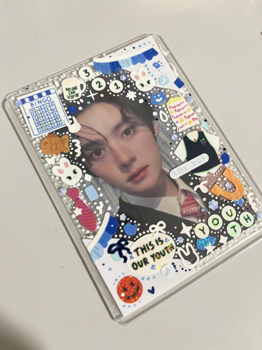 𝓛ɪᴢ ៹ ★ SKZ NO RIR | BACK TO LIFE tweet media