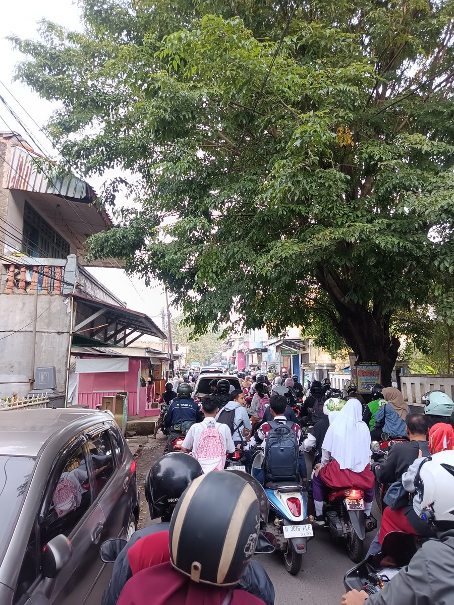 Warga Tambun 🇮🇩 tweet media