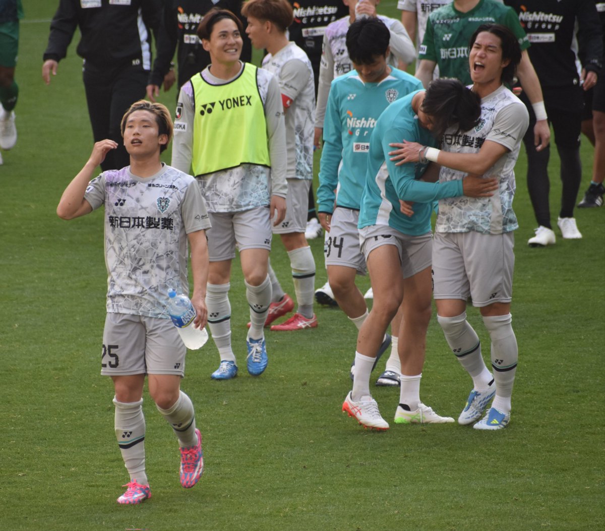 Avi-Road 2025⭐ tweet media