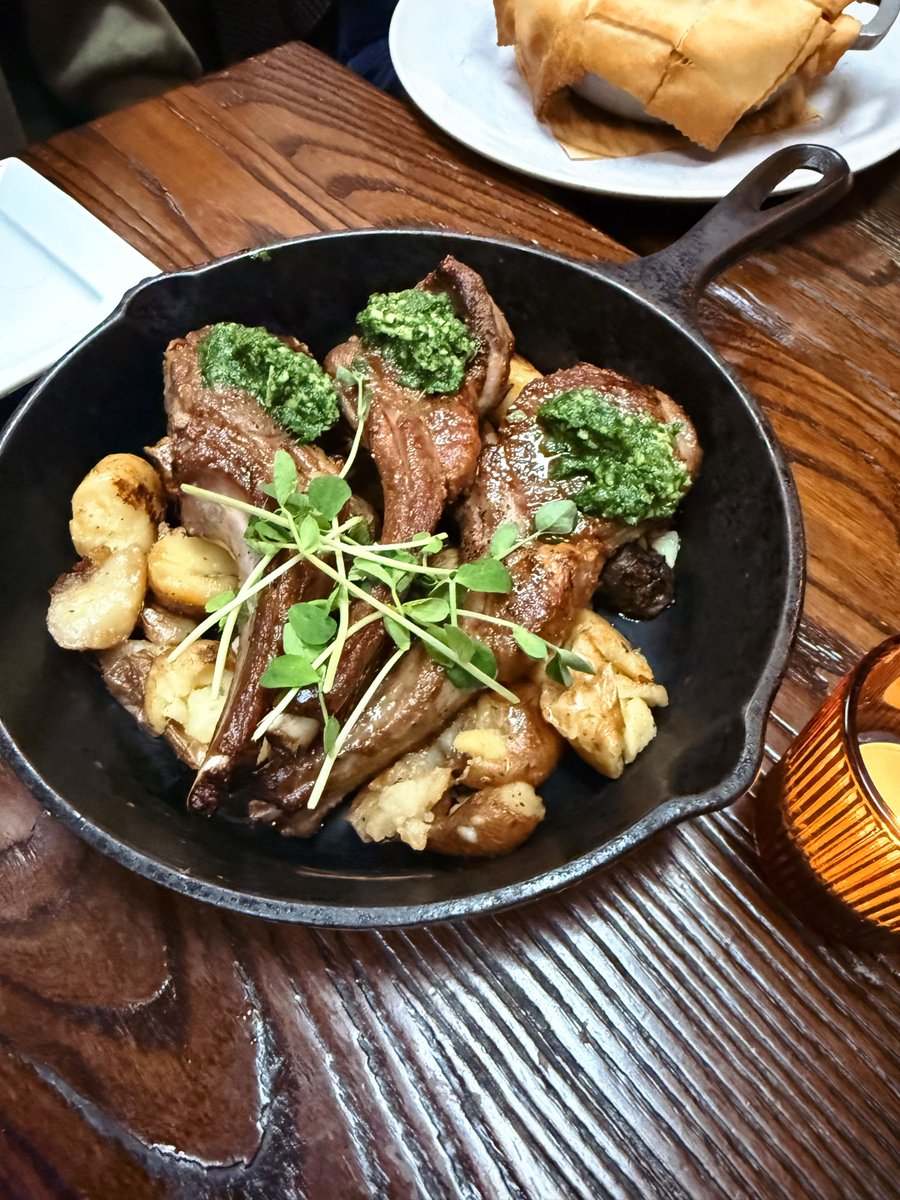 Meina 🌱 tweet media