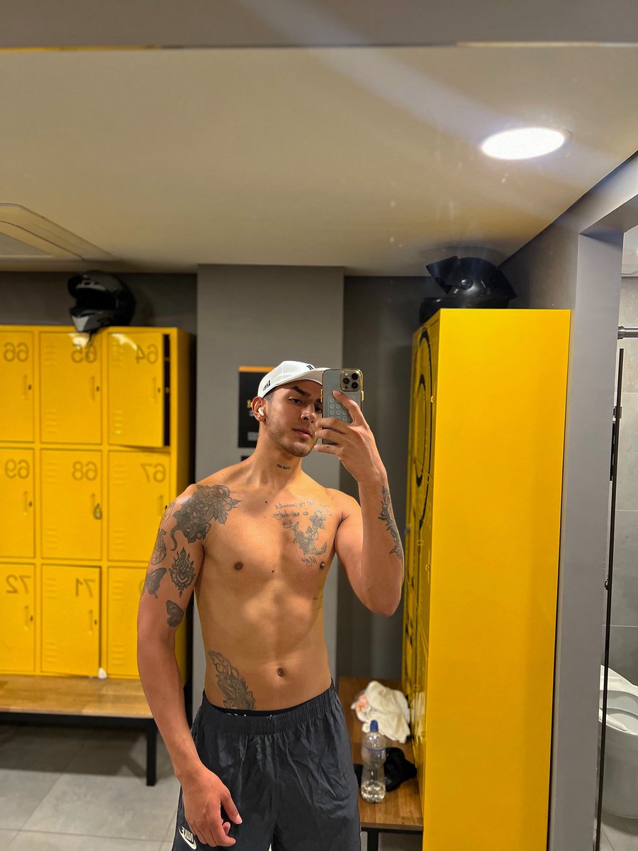 𝙲basss.♡ tweet media