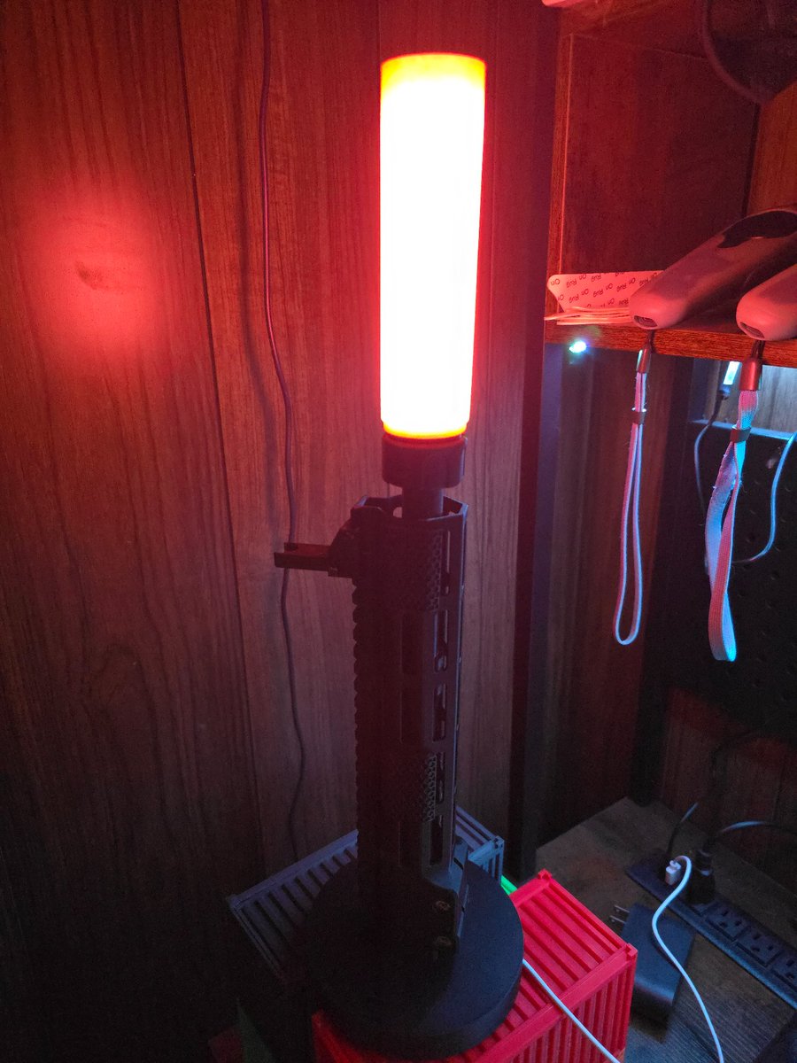 Fat Tony tweet media