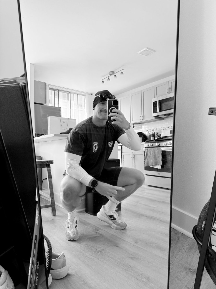 Brandon Hess tweet media