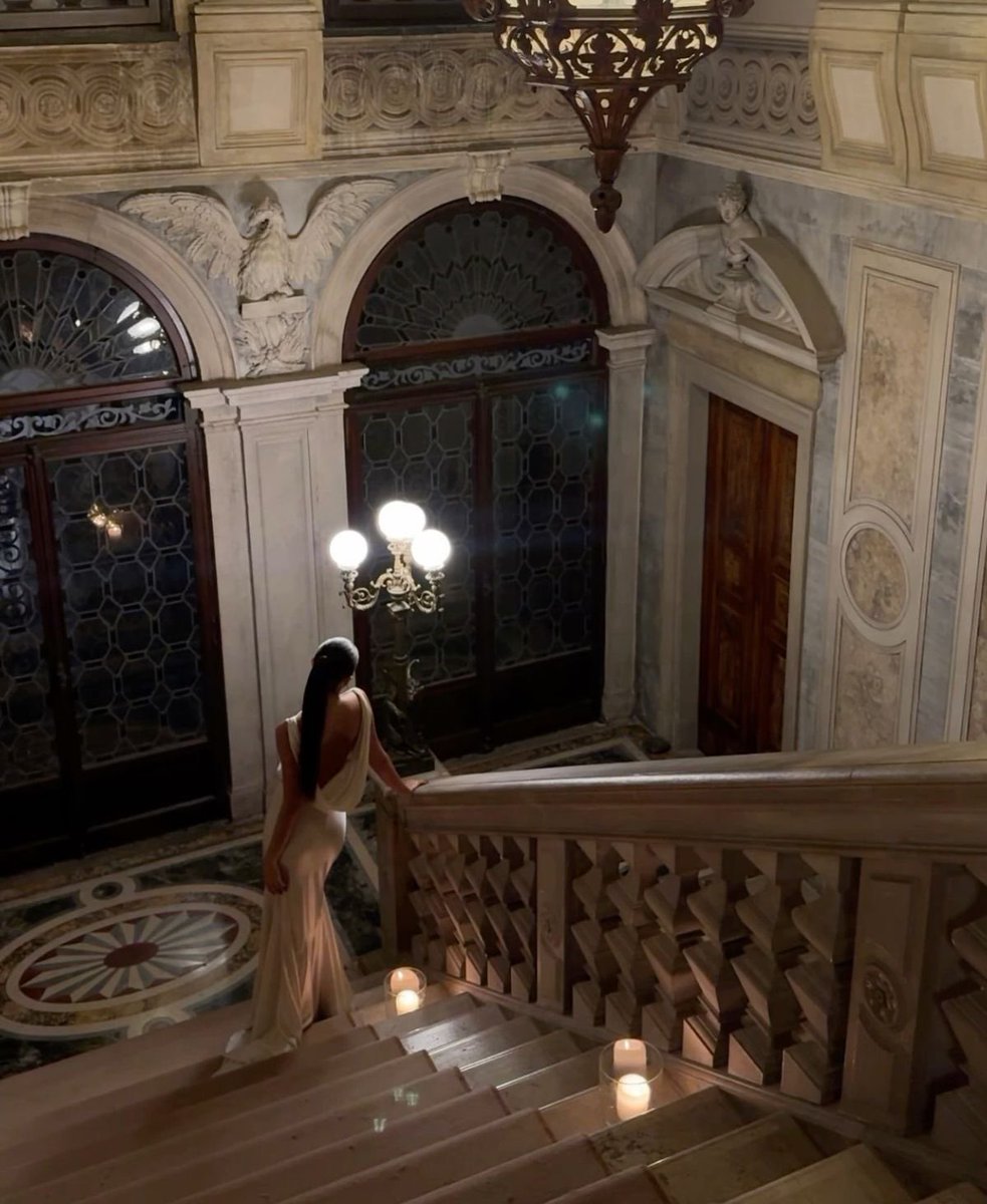 Alexandra 🦢 tweet media