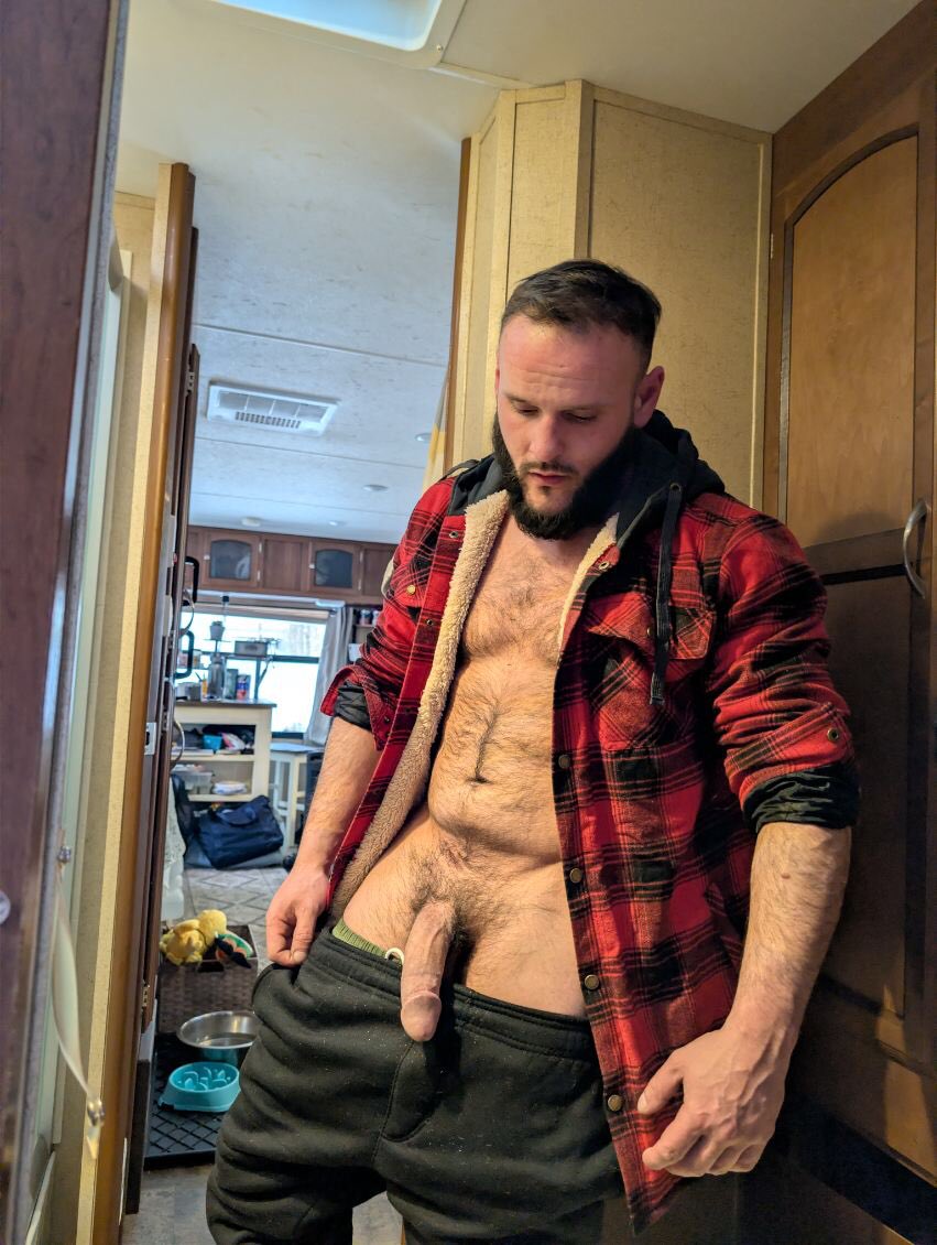 Listentodaddy tweet media