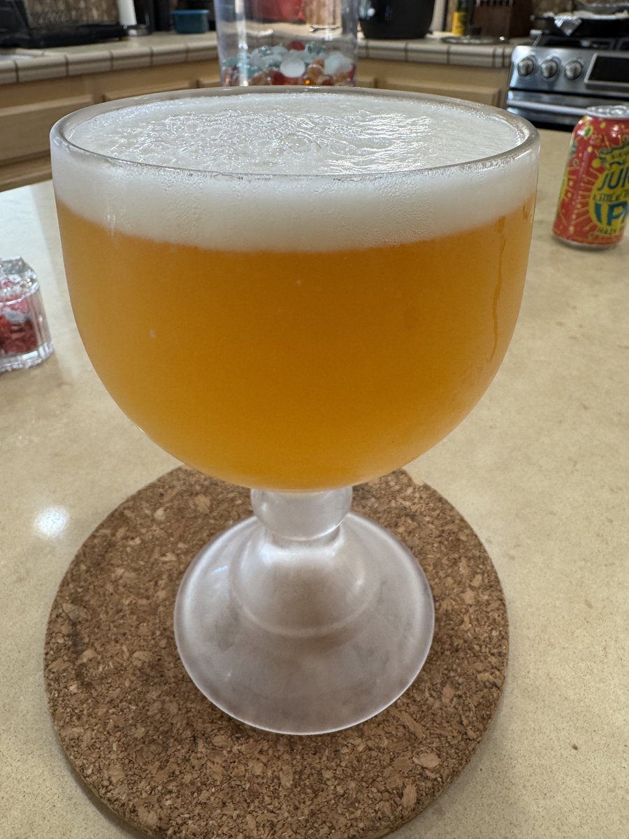 Charlie's Circus, Charlie's Monkeys tweet media