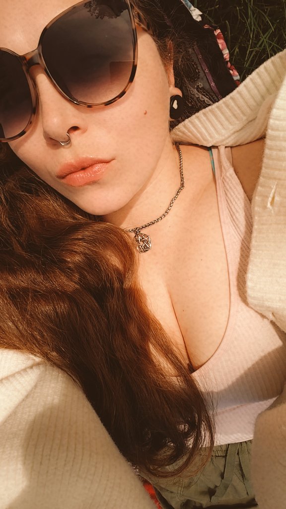 Pretty Miss Calypso tweet media