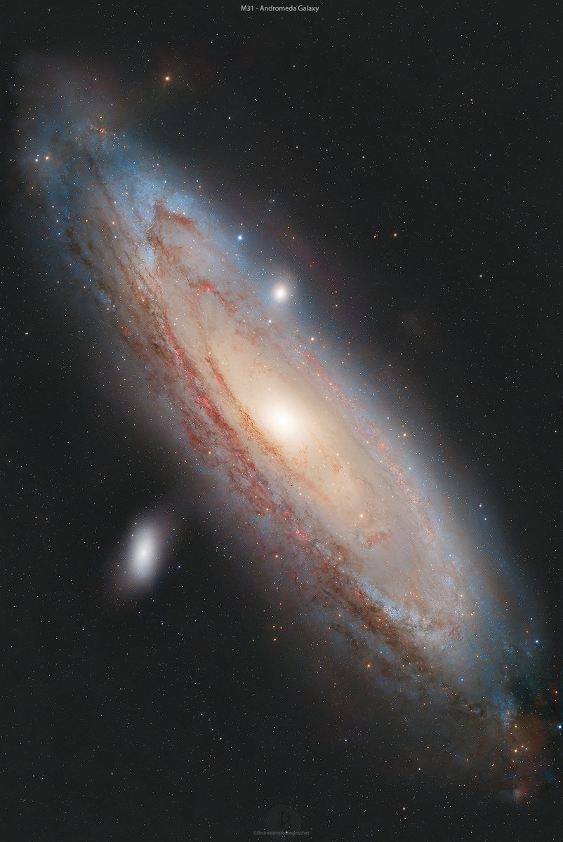 maiz_julio's tweet photo. M31 Andrómeda galaxy by Bruno Latorre. @Optolong_filter https://t.co/rpWBgJJelz