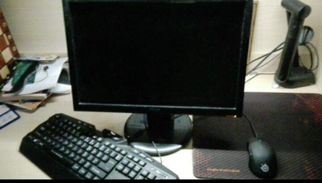 deactivated tweet media