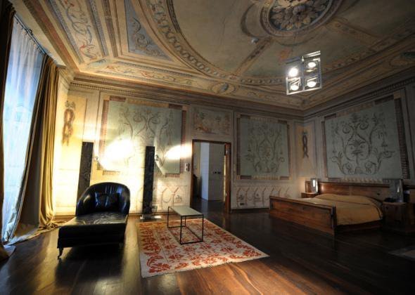 euro_tour's tweet image. ❤️泊まってみたい『🇵🇱ポーランドの #豪華ホテル✨』
➡euro-tour.co.jp/luxury-hotel/p…
クラクフ「ホテル・スターリー」　旧市街の中心部に位置する５つ星ホテルです。旧市街の美しいパノラマビューを望む屋上テラスのバー、レストラン、スパを併設 。#クラクフ #ホテルスターリー #Kraków #HotelStar