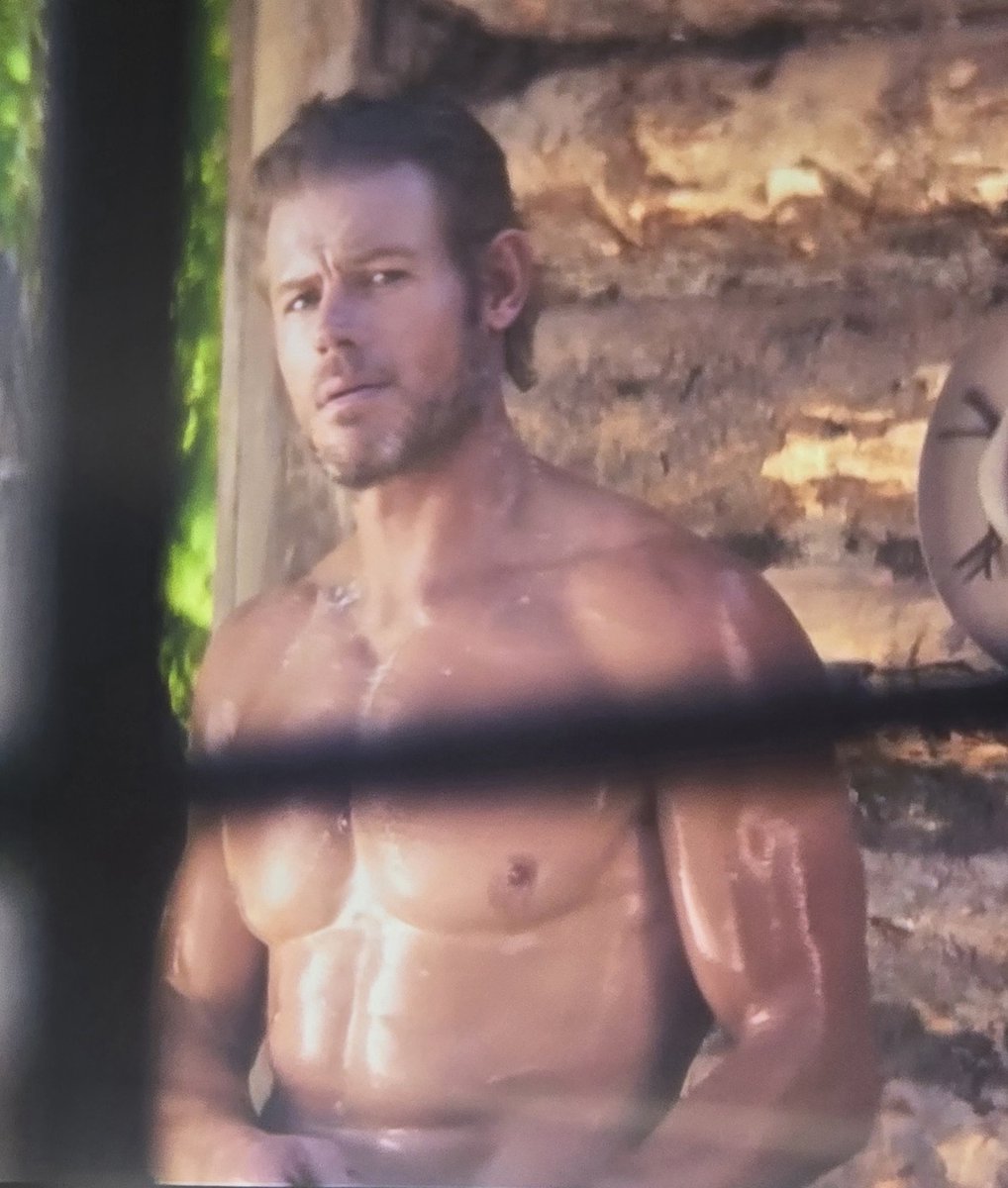 Latinos90210's tweet image. The Trevor Donovan money shot 😍 #WhereTheWindBlows #DonoFANS @TrevDon