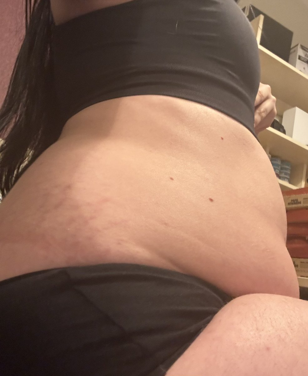 emilia 🏳️⚧️ tweet media