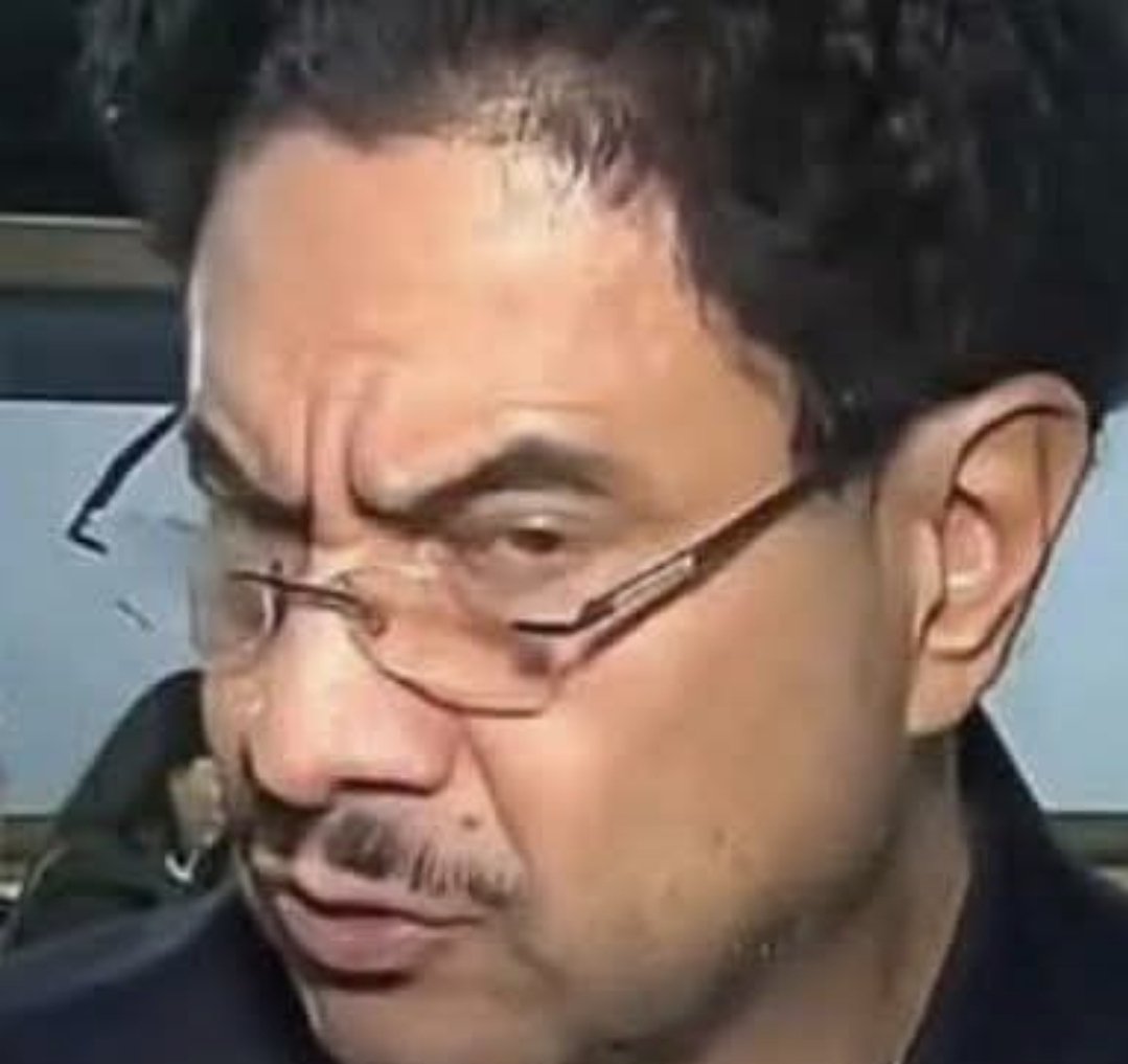 Carlines tweet media