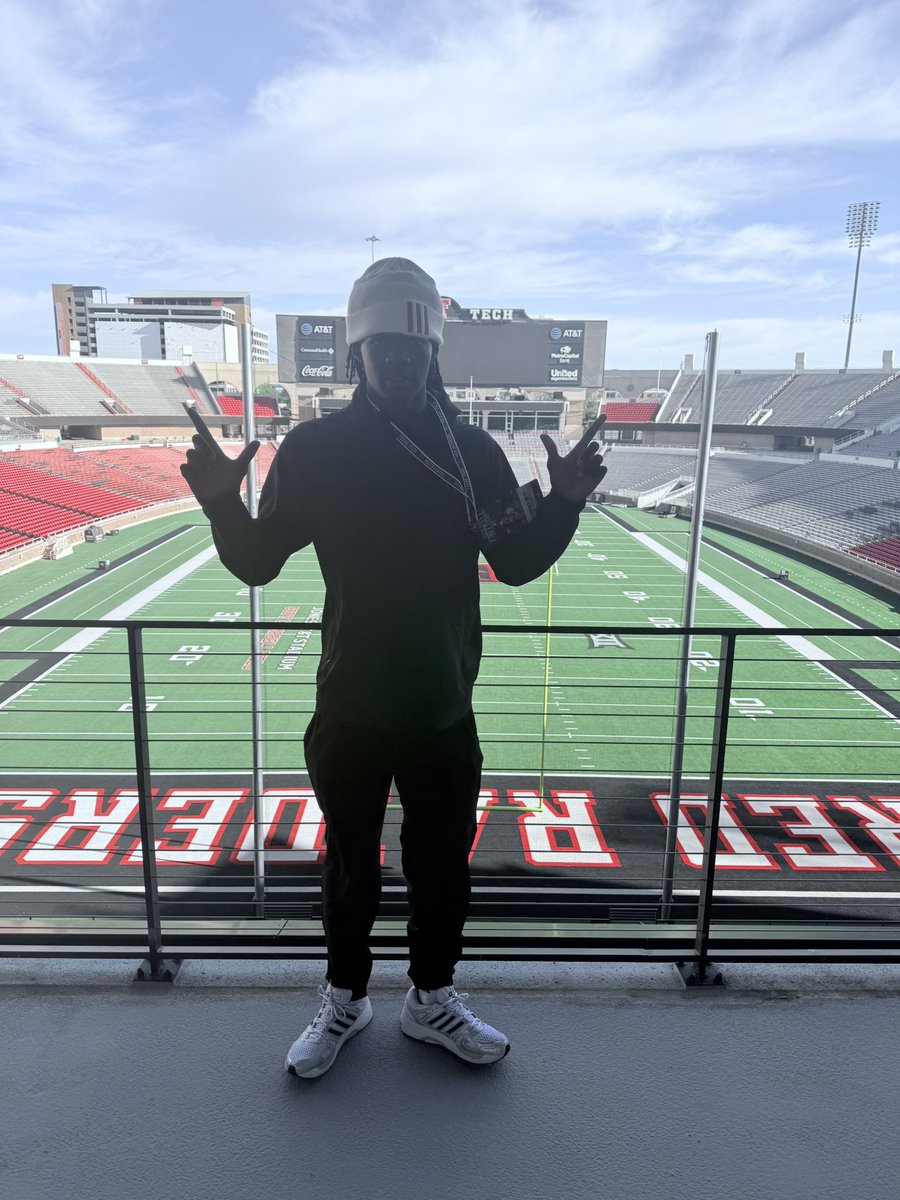 Lawrence Britt tweet media