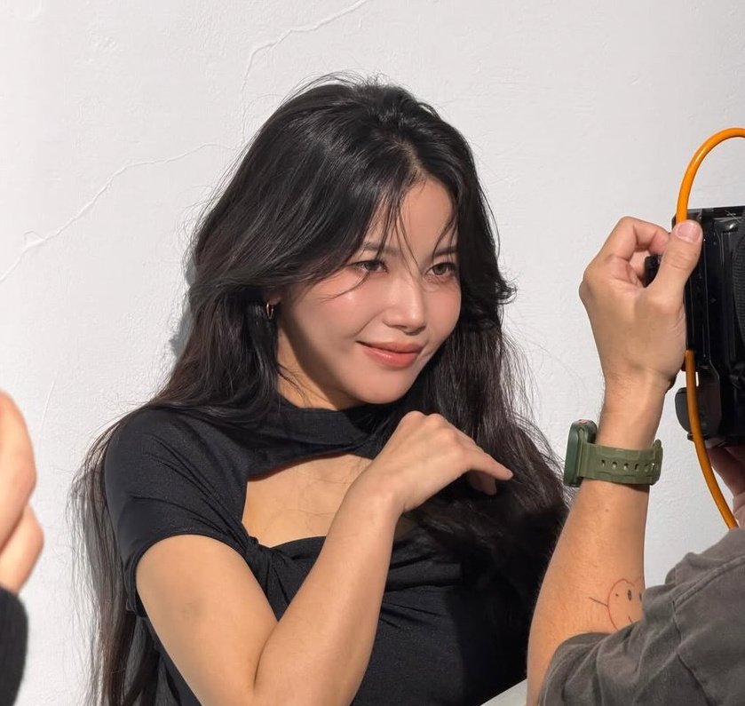 riley 🍵 tweet media