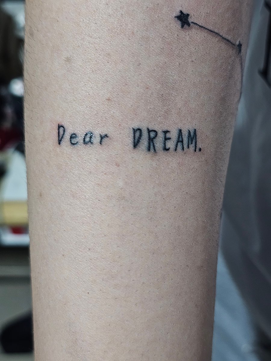 drea 🫐 tweet media