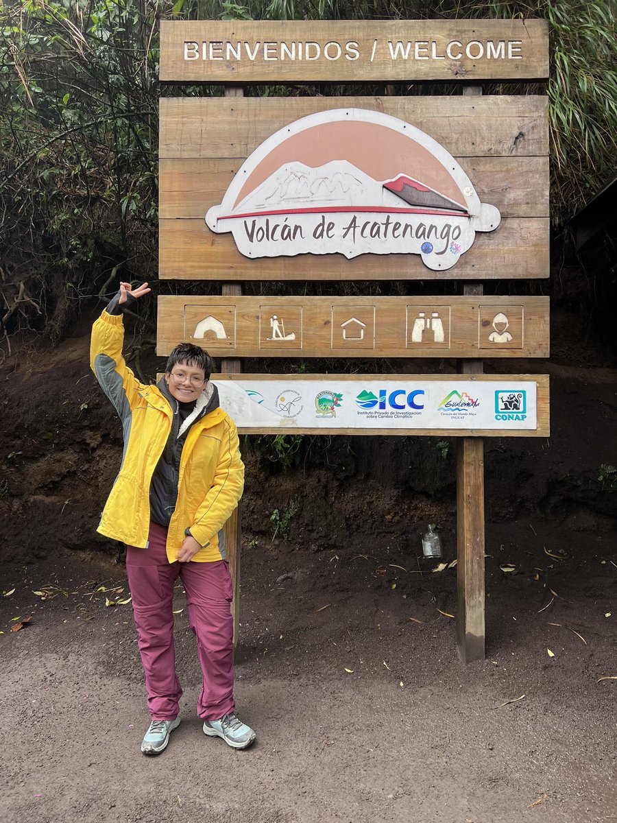 𝔉𝔞́ tweet media