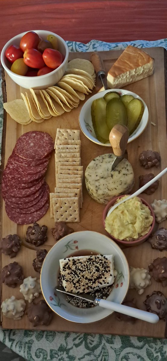 👑Queen of Bebbenburg, Stravaganzland and Strassen tweet media