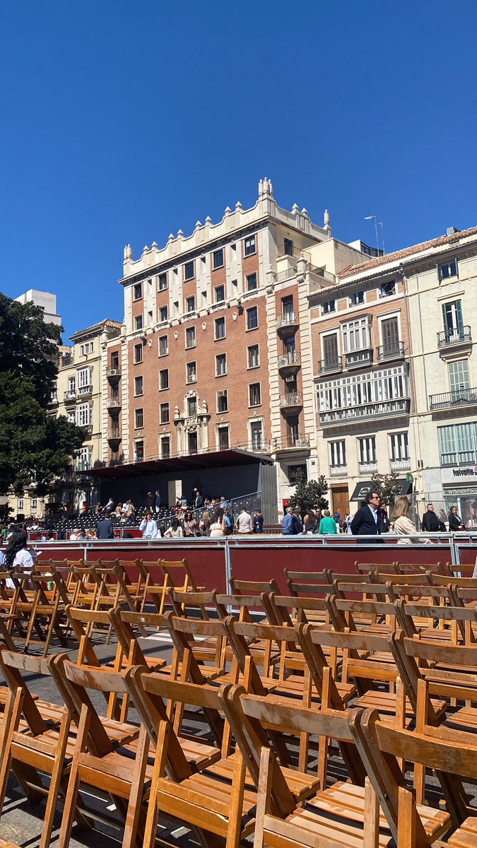 Celia Baena tweet media