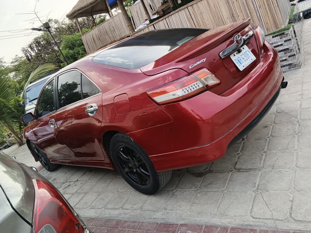 StarAlobama's tweet photo. *DISTRESS &amp; SUPER CLEAN 2008 TOYOTA CAMRY MUSCLE SE*

  Sharp Engine and Gear AC working fine

 *Price*  *₦ 6million.*
NO,08147632363 https://t.co/3yaBSl0u50