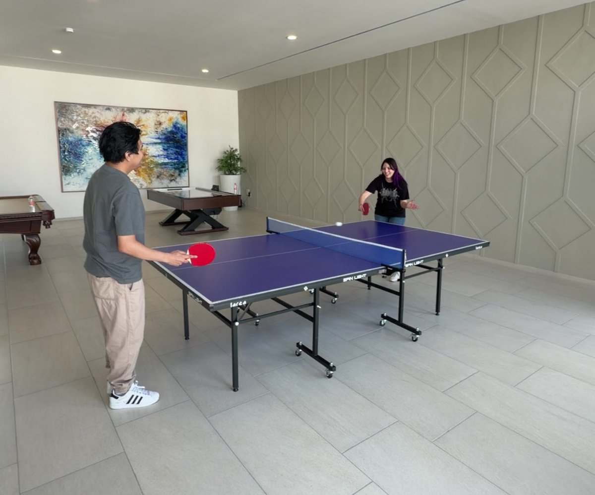 GirlOfNox tweet media