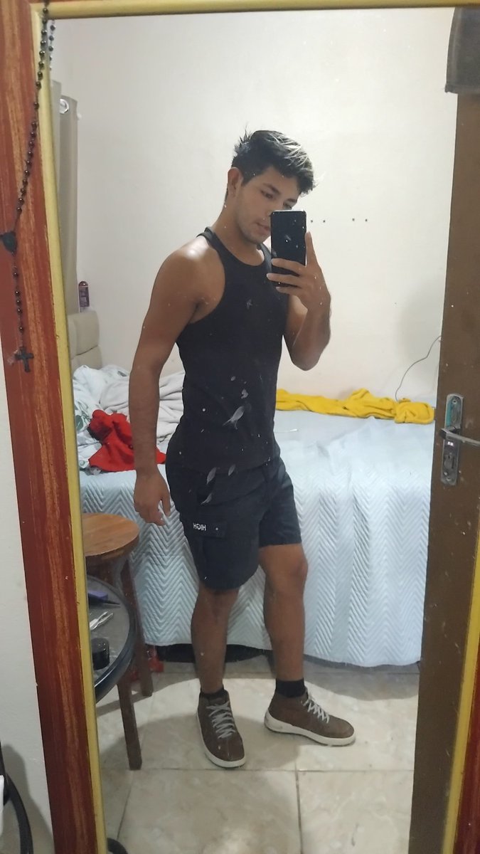 LucasNeves67483's tweet photo. Vamos viver 🫦 https://t.co/E9xfGfPces