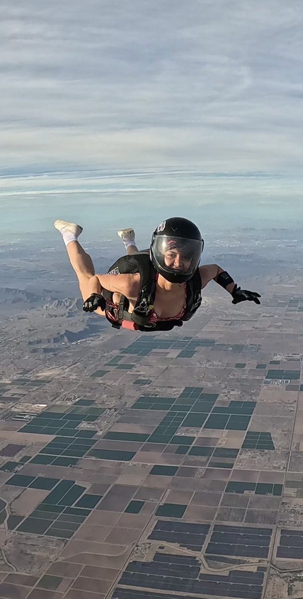 Marie Love tweet media