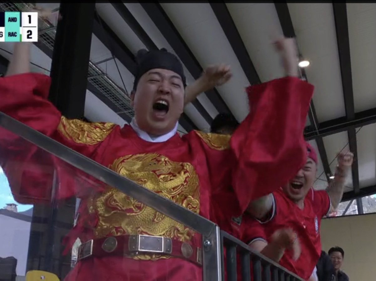 Every_No_Where tweet media