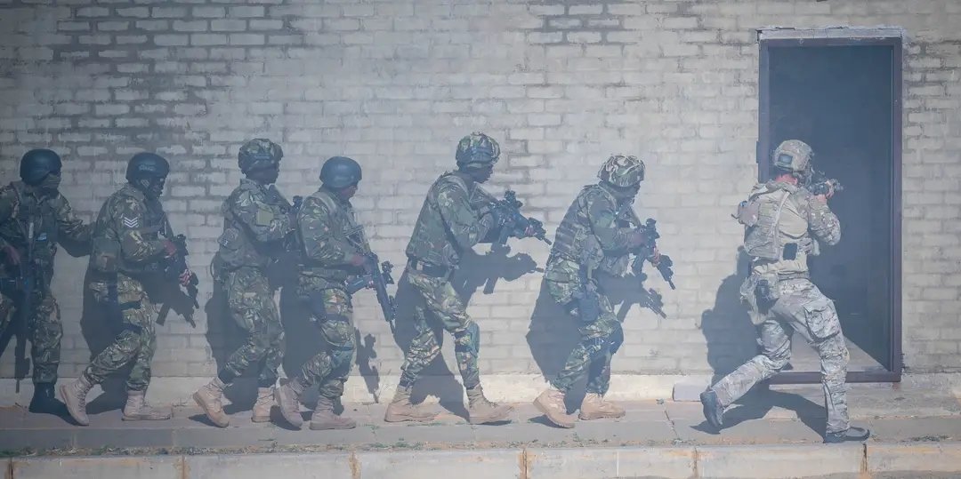 bankroll black23 tweet media