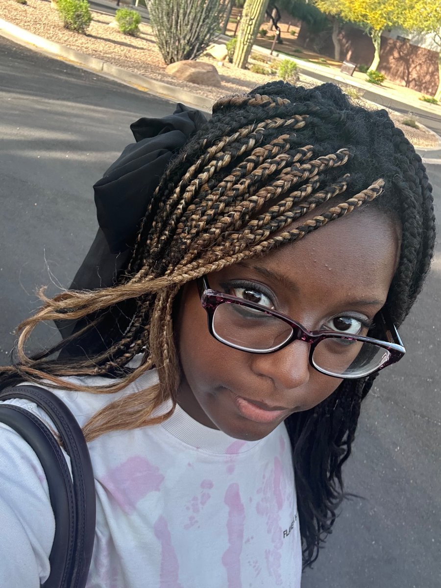 Lewis🕯️🎼 tweet media