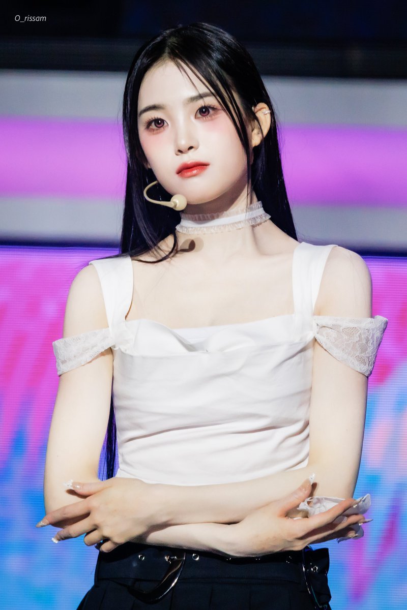 ℓųℓï tweet media