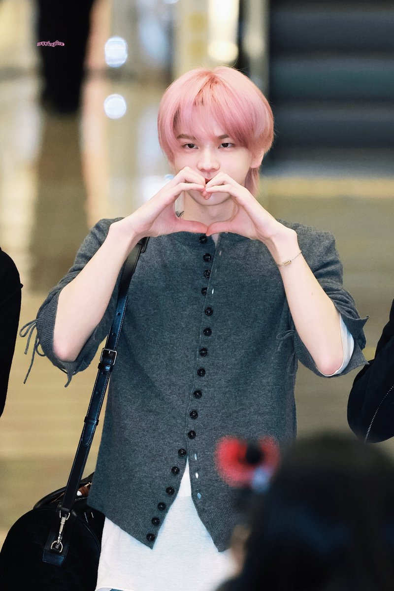 𝐍𝐀𝐏𝐏𝐈𝐍𝐆𝐓𝐈𝐌𝐄 tweet media