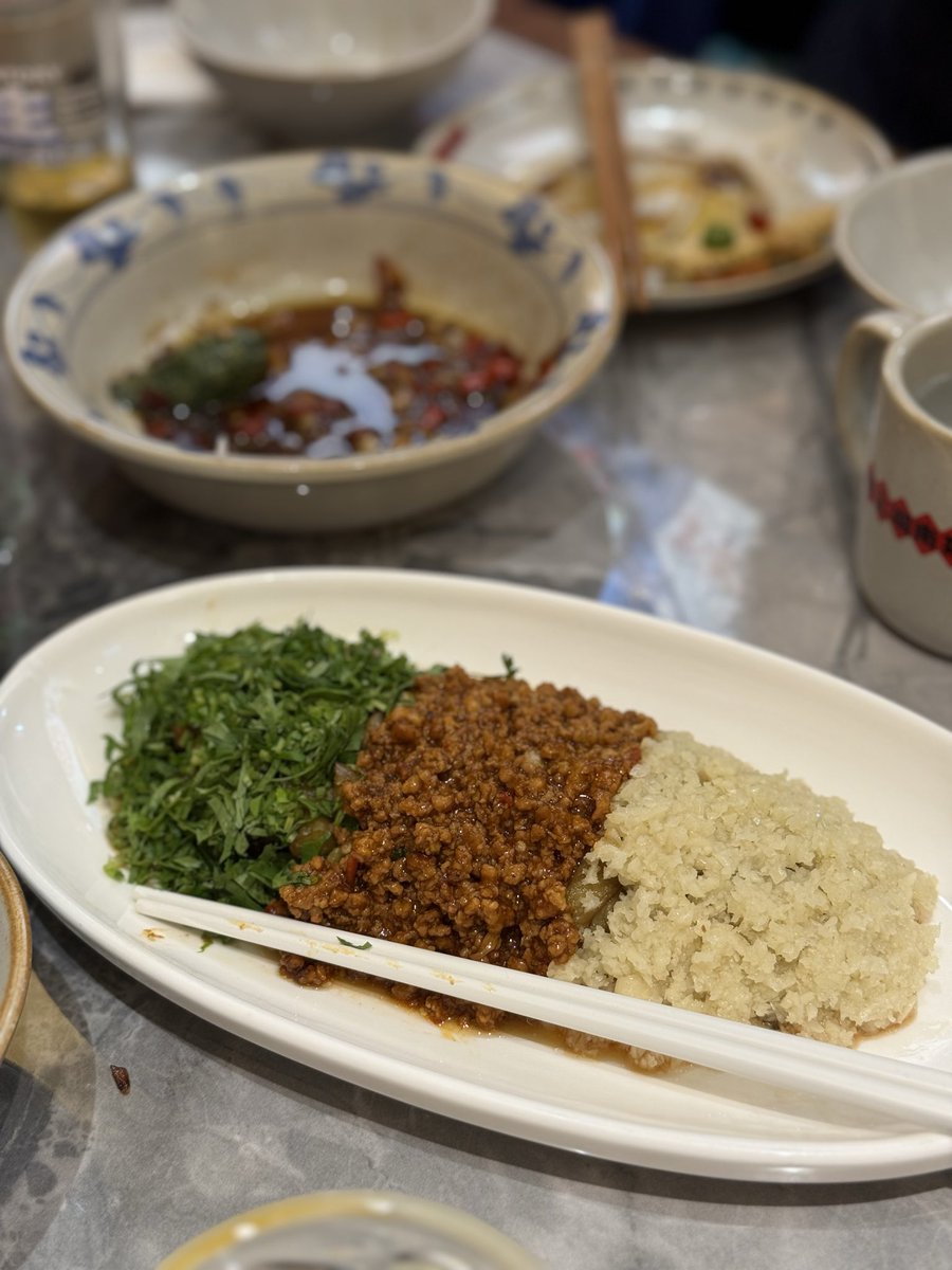 extraold_sauce's tweet photo. 味上湖南菜館の新宿店へ。求めていた美味しい湖南料理の味でした、、長沙行きたい、、 https://t.co/BRzsU65aG8