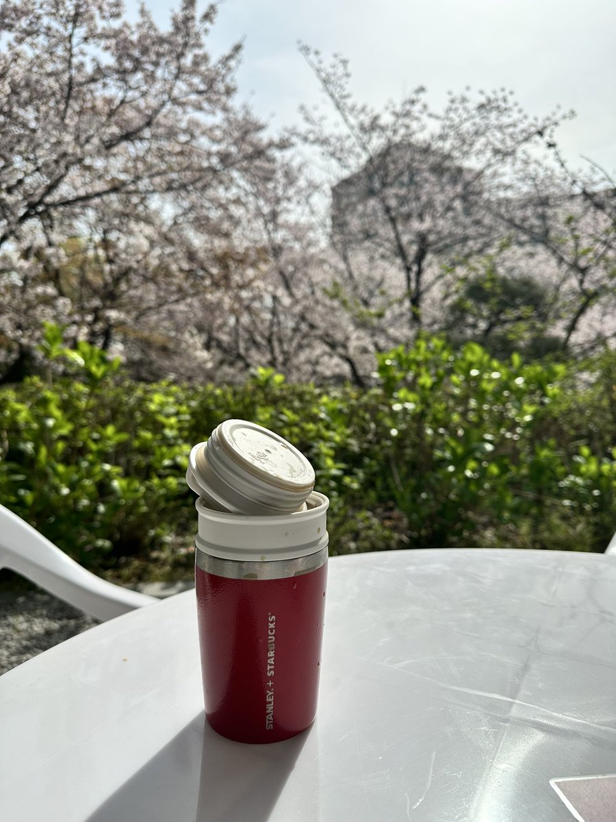 タカマツ＠考えるエンジン tweet media