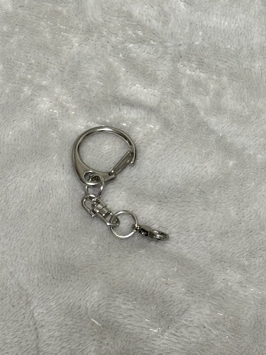 カノンドロフ◂Ⓘ▸ tweet media