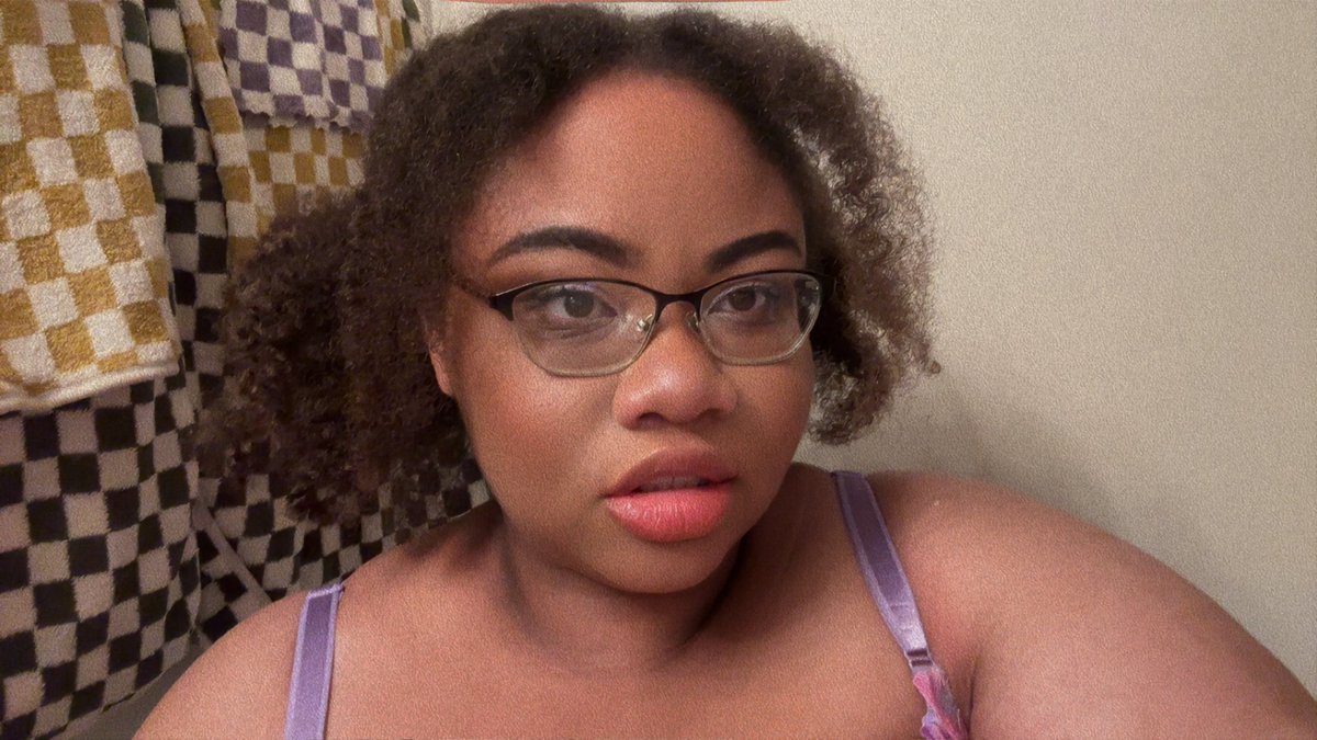 stellarghouls's tweet photo. was so tired from today immediately took selfies so I can take off my clothes and wipe off all this fucking makeup https://t.co/05VZt1l4Qq
