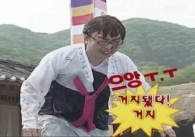 멈칫 | MUMĆHIT | モムチ tweet media