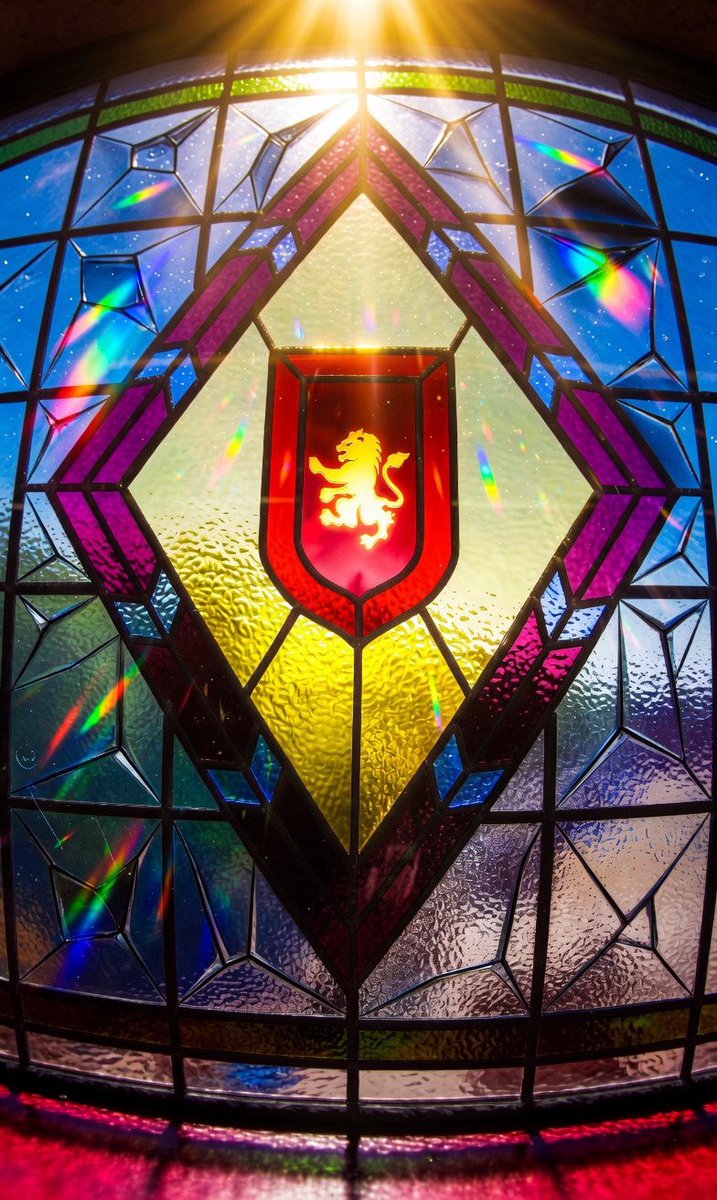 Justin Talks Villa tweet media