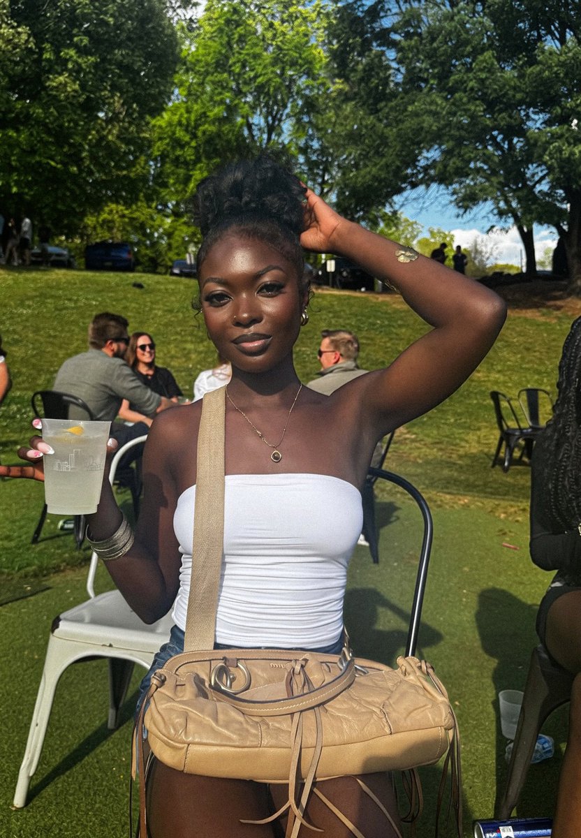 sweet afia tweet media