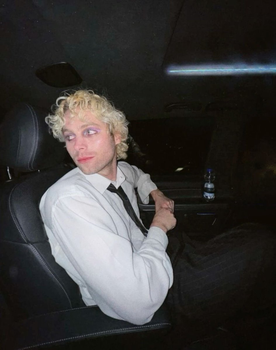 TANKA JAHARI ★ HI GUY tweet media