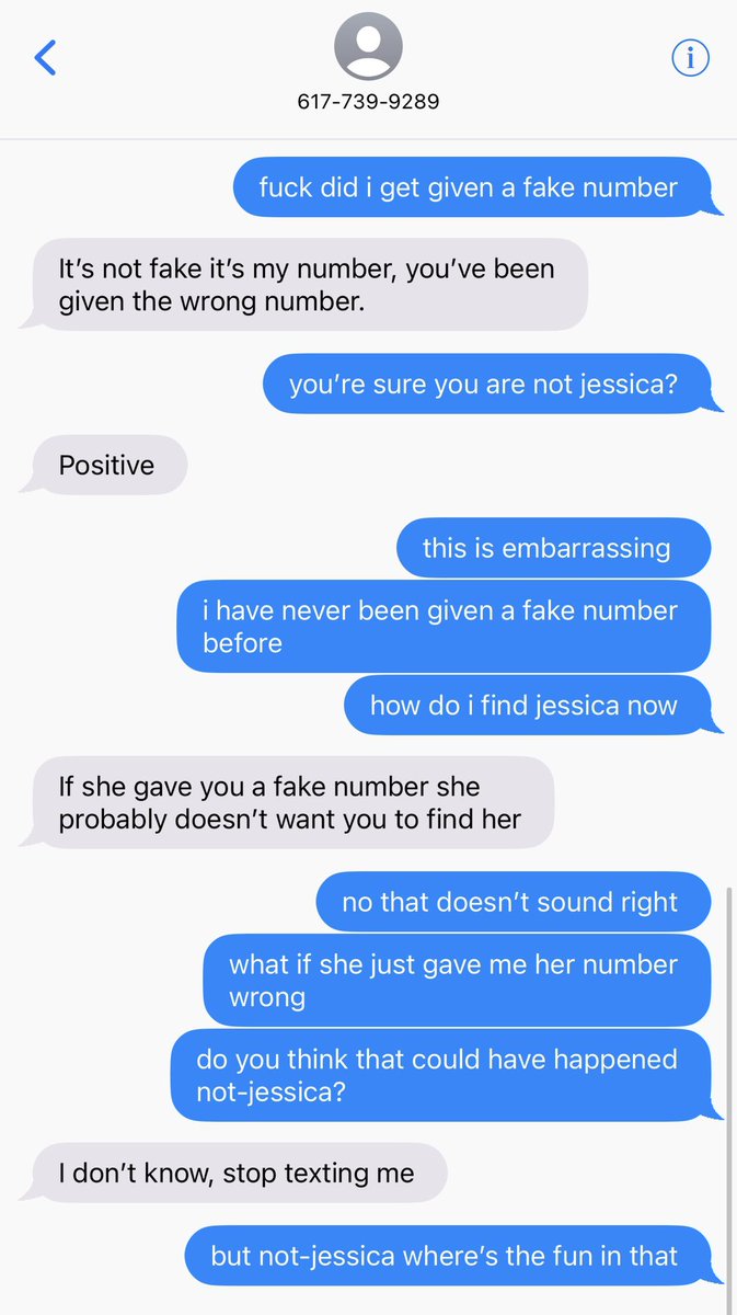 #hollanov smau where (non famous) ilya gets given a fake number from someone he met at a bar, what he doesn’t realise is on the other end of that number is hockey player shane hollander, captain of the montreal metros