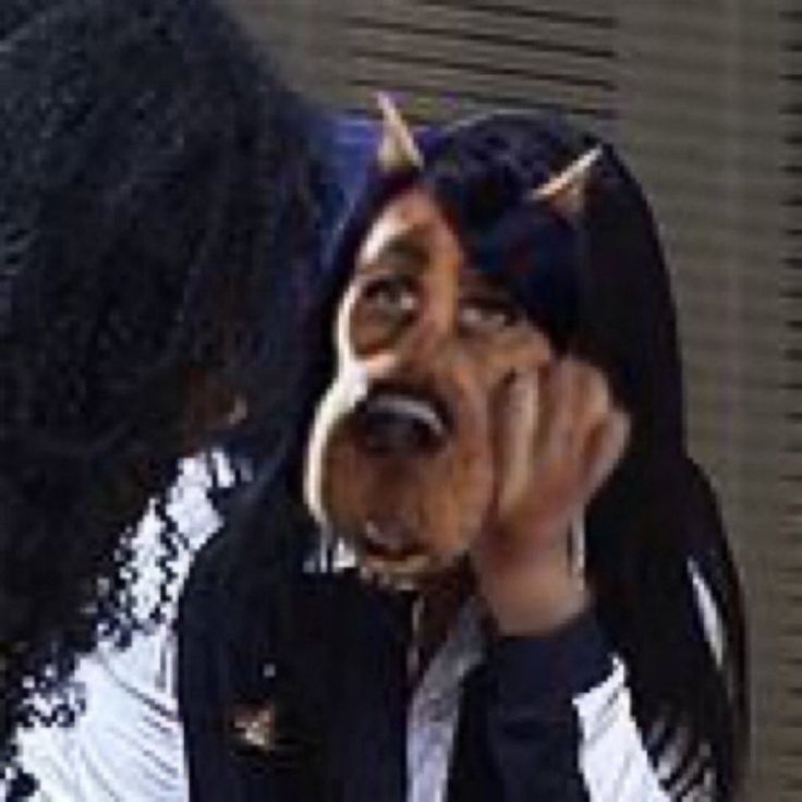 slipsena tweet media