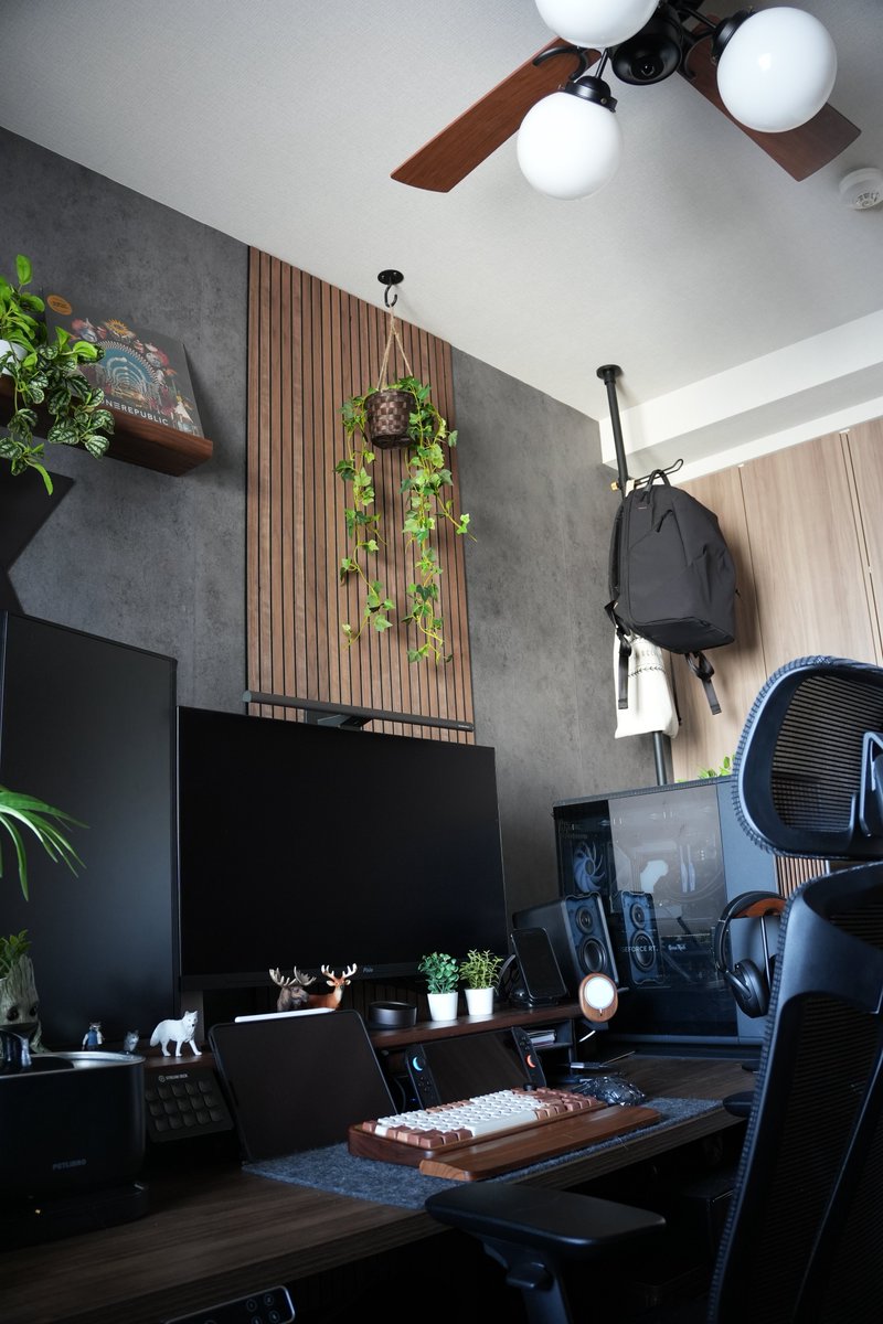 RYO_limeshouse's tweet photo. おはようございます☀
#desksetup https://t.co/WEShFOv4NJ